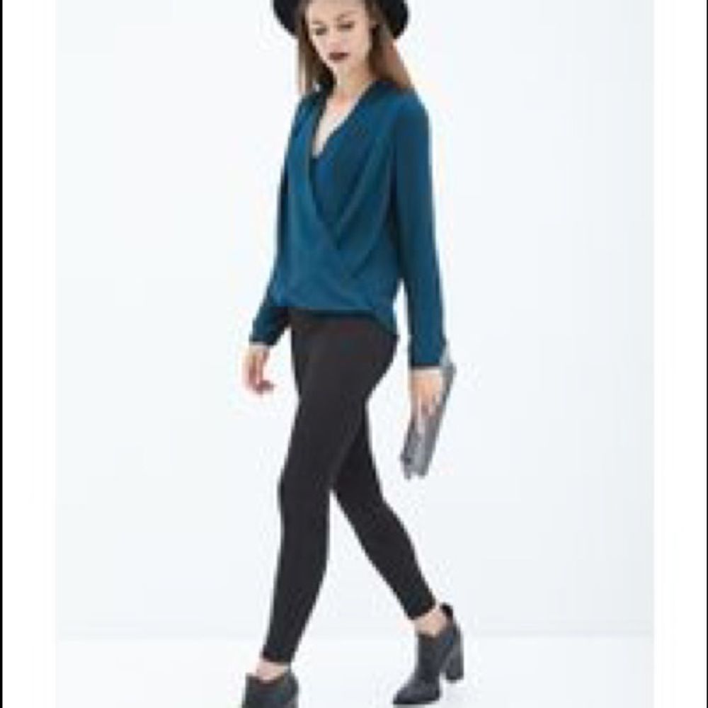 ✨Forever21 Chiffon Teal Blouse✨